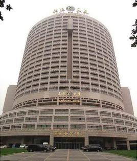 外文名称 jinan shandong hotel 公司名称 山东大厦 总部地点 济南